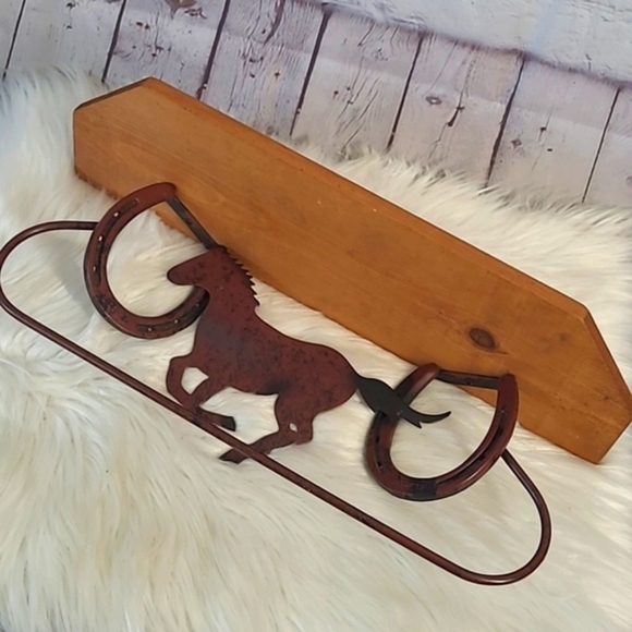Western Horse Float Shelf Towel Bar Wood Metal Horseshoe Cowboy Wall Art Rustic - Picture 6 of 17